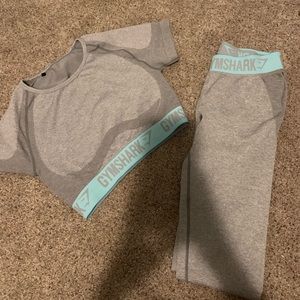 *SOLD* Gymshark flex set